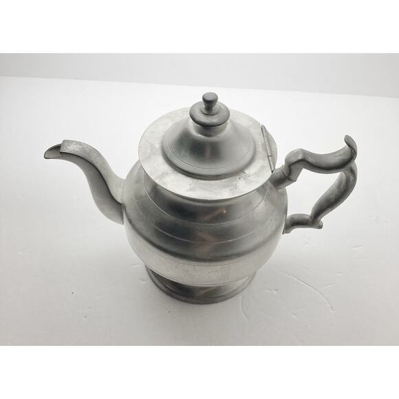 1970s Woodbury Colonial-Style Pewter Teapot 6 3/4” 32oz - Picture 3 of 8